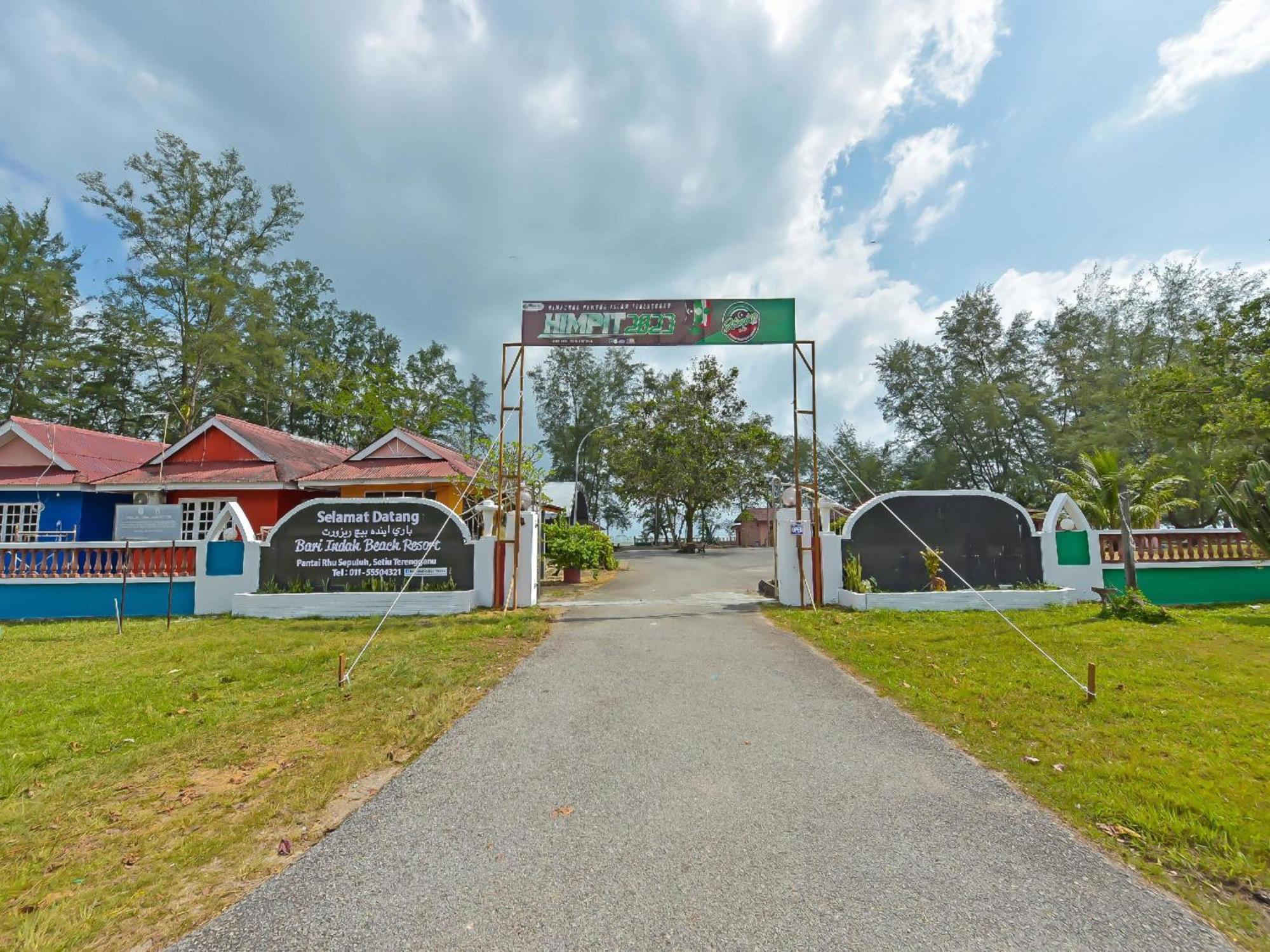 OYO 90103 Bbr Bari Beach Resort Kuala Terengganu Exterior foto